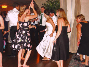 Bride & bridesmaids on the dance floor