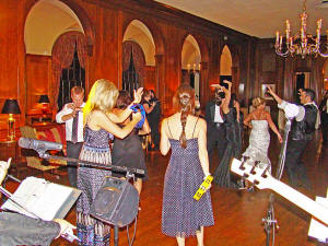 Oracle Band at wedding at Baltimore Country Club