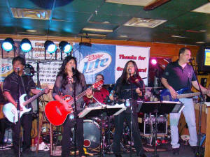Oracle Band at Perry's Restaurant - Odenton Maryland