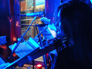 Oracle Band at Perry's Restaurant Odenton Maryland - February 2010