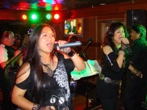 Oracle Band @ Perry's Restaurant Odenton Maryland