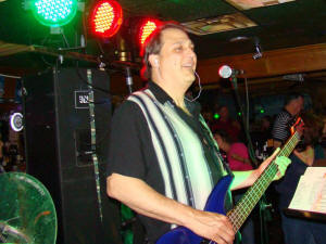 Oracle Band @ Perry's Restaurant Odenton Maryland