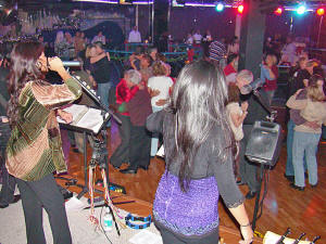 Oracle Band at Whispers Restaurant in Glen Burnie. Click for enlarged view