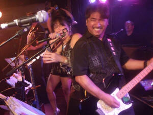 Oracle Band at Whispers Restaurant - June 2012 - Glen Burnie Md